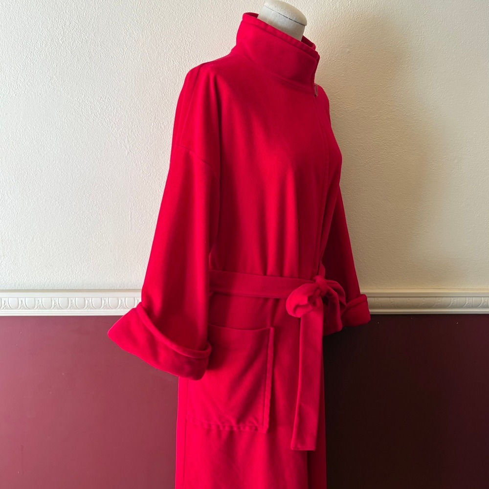 Vintage Vanity Fair Red Fleece Robe Long Belted Housecoat Made in USA 70s Funnel - Picture 13 of 13